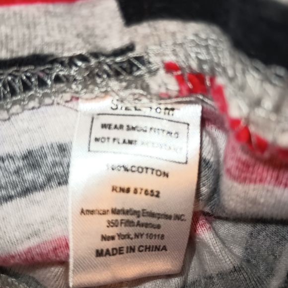 Boys 18 Month Pajamas 2pc American Marketing Inc. - Picture 2 of 2